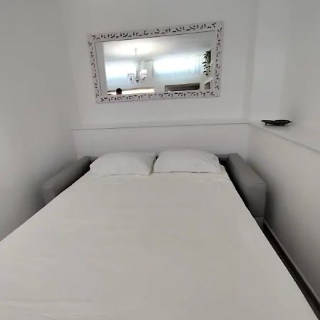 Smeralda House Apartment Olbia